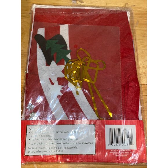 Christmas-House Crafts Snowman Stocking Felt Craft Kit With Pre-Cut Shapes - Picture 5 of 7